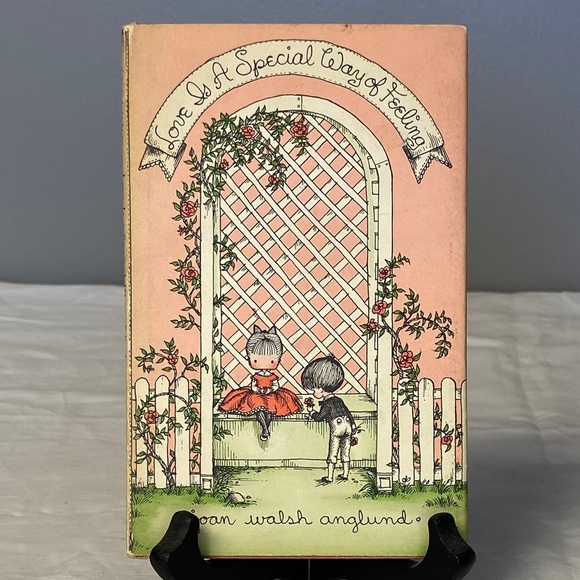 Joan Walsh Anglund – “Love Is A Special Way of Feeling” (Vintage Book) - Picture 1 of 4